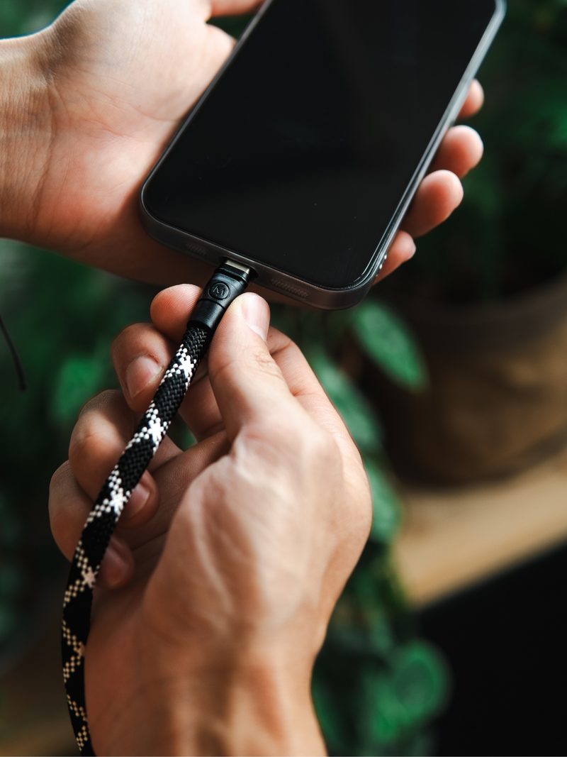 Charry_2_in_1_Charging_Cable_Phone_Strap_black and white powerbank